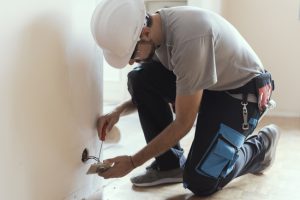 Why You Need a Licensed Electrician for Electrical Problems and Troubleshooting